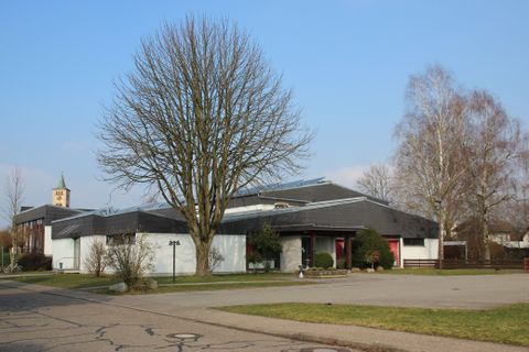 Mehrzweckhalle Honau