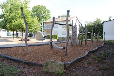 Spielplatz Freiburger Straße 9